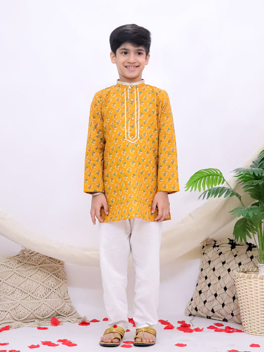 Utsav Jaipuri Printed Boys Kurta Pajama Set